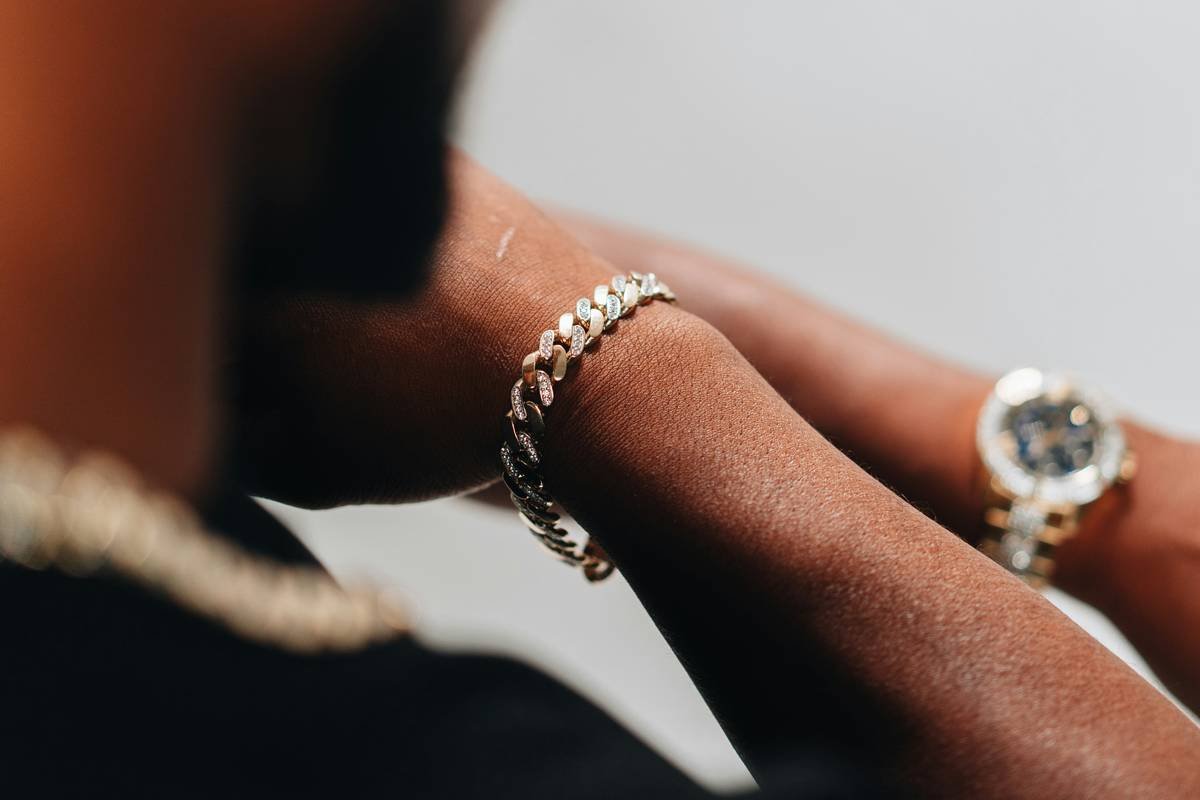 Edgy Jewelry for Hair Spikes: Your Secret Weapon for Head-Turning Style