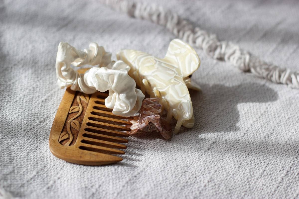 Why Statement Pieces Like Hair Spikes Are the Secret Weapon in Your Styling Arsenal